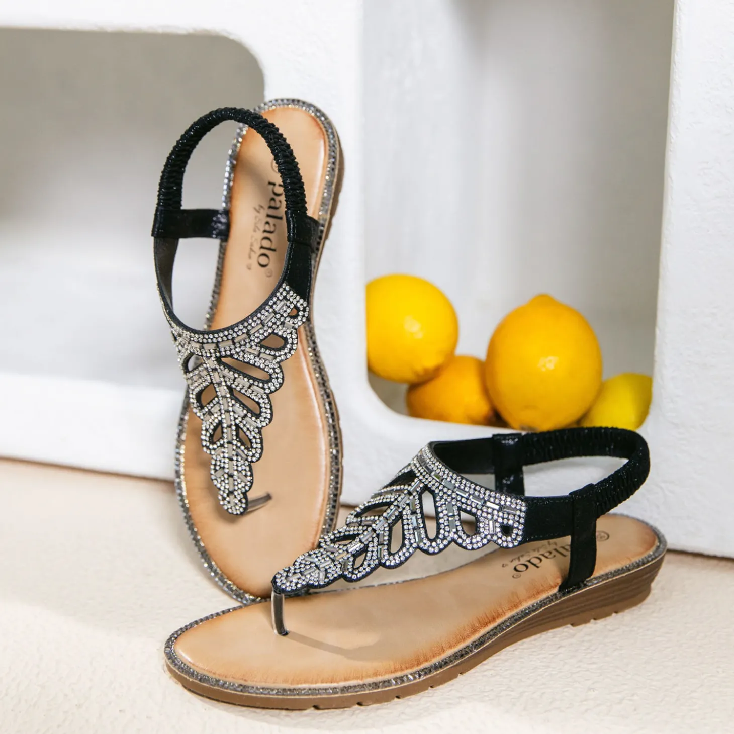 Palado Phuza by Sila Sahin , Riemchensandalen, Damen, Schwarz
